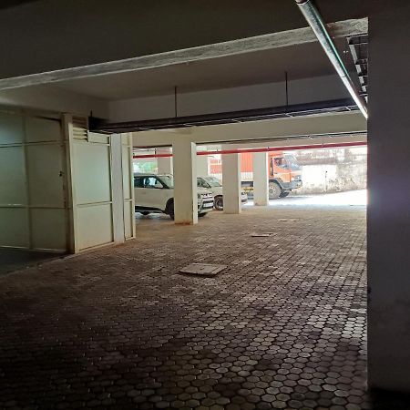 Hotel Green Park Suites Manipal Exteriör bild